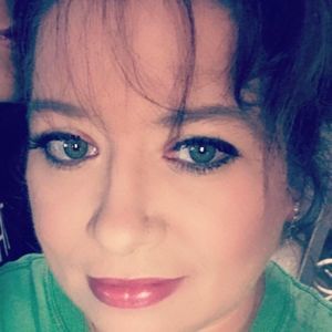 Meet your Posher, Angie